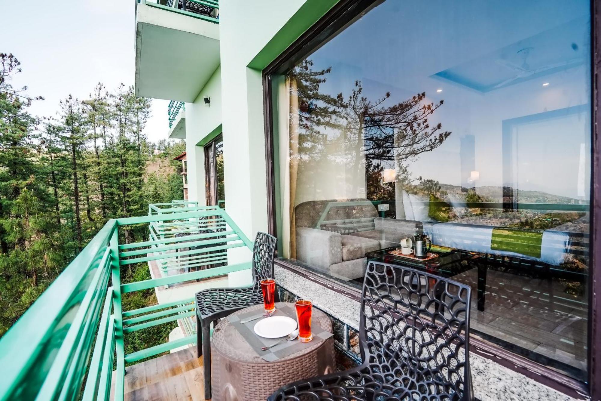 Nature Valley View Resort Mashobra !! Luxury Choice !! Gaming Zone !! Open Terrace !! Big Parking Шімла Екстер'єр фото
